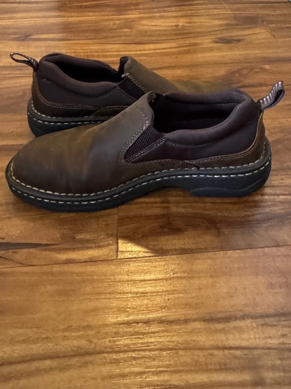 Ariat Women’s Traverse Distressed Brown Leather Slip-On Casual Shoes 8B Gorpcore